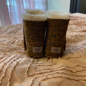 Cheetah Print Ugg Boots | Size 2/3